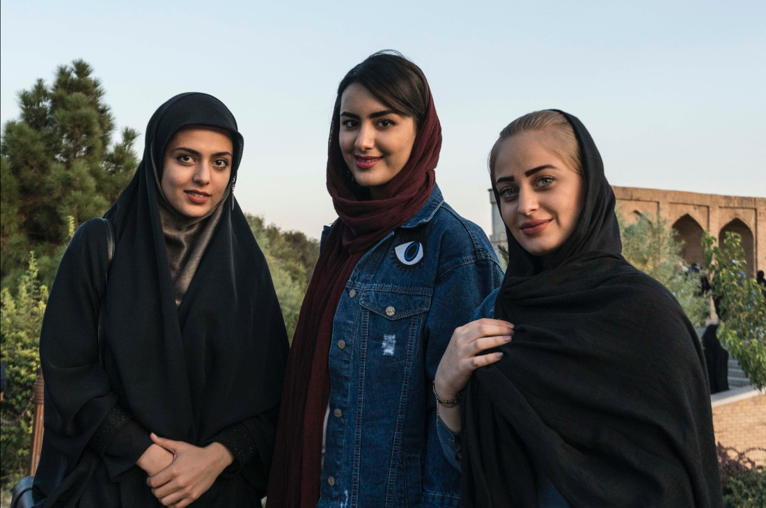 CK Victory Travel - Irán