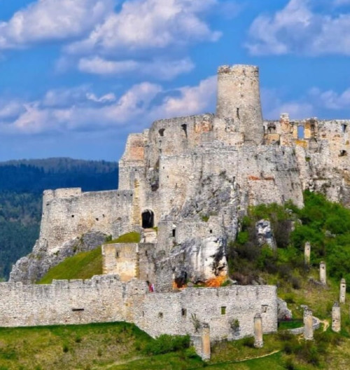 na-ceste-fm-cestovanie-po-slovensku-audioblog-ck-victory-travel