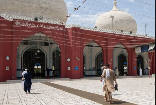 na-ceste-fm-pakistan-audioblog-ck-victory-travel