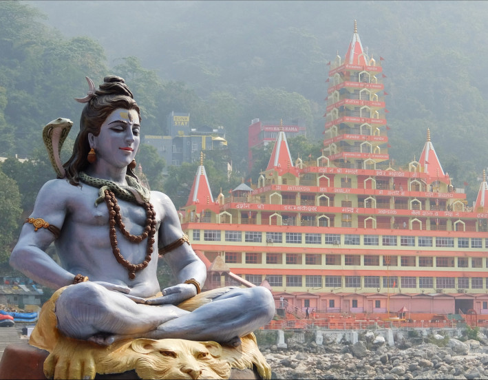 studium-jogy-v-rishikesh-india-marcela-mattova-audioblog-ck-victory-travel