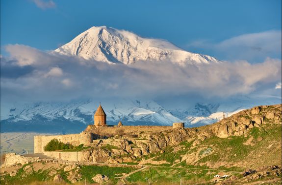 Zájazd CK Victory Travel - AZERBAJDŽAN, GRUZÍNSKO, ARMÉNSKO