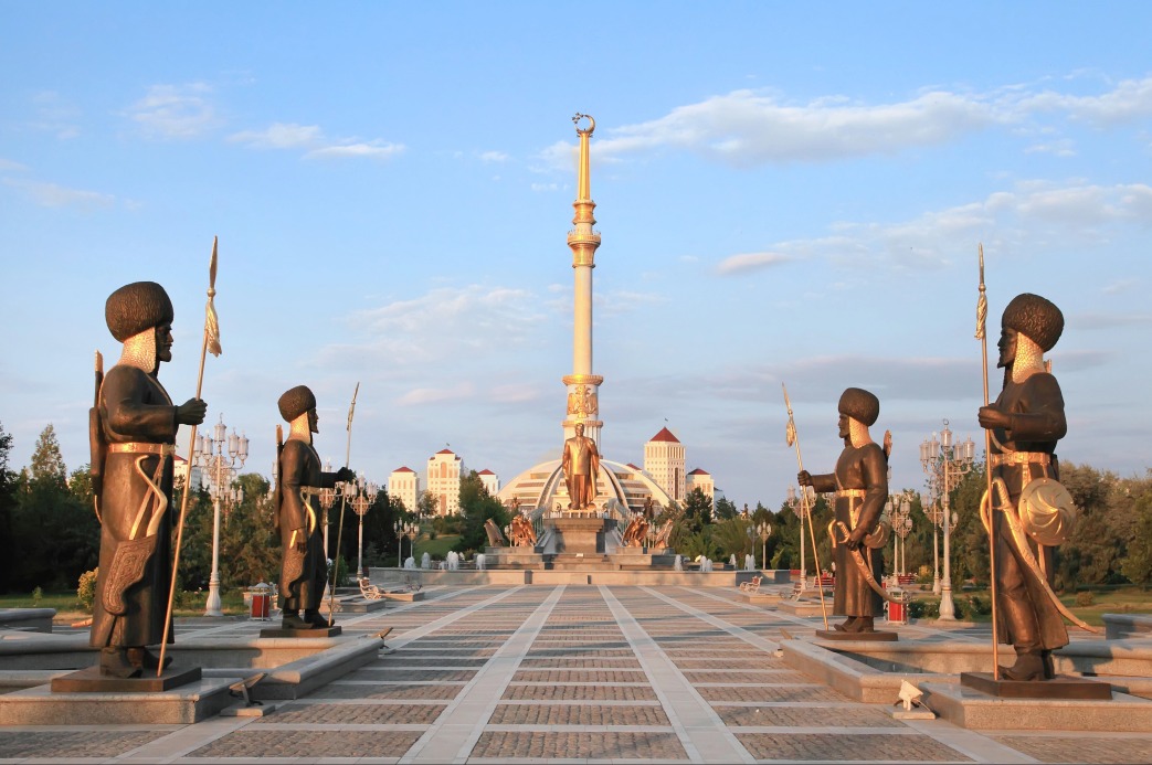oplati-sa-vidiet-turkmenistan-zazitky-z-krajiny-kontrastov-ohna-a-mramoru-blog-ck-victory-travel